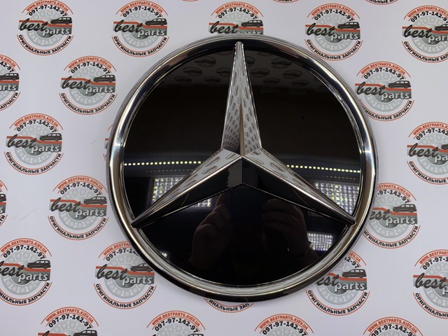 Фирменный значек решетки радиатора Mercedes A000880030064