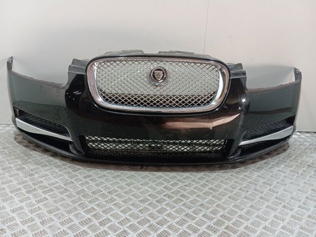 Бампер передний Jaguar C2Z8837XXX