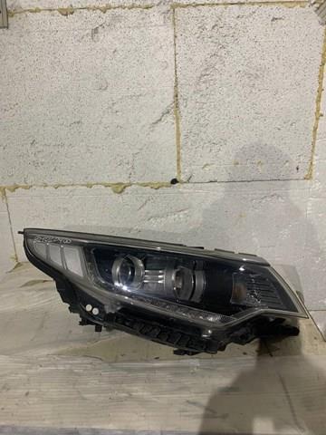 92102D4070 Hyundai/Kia Фара передняя правая