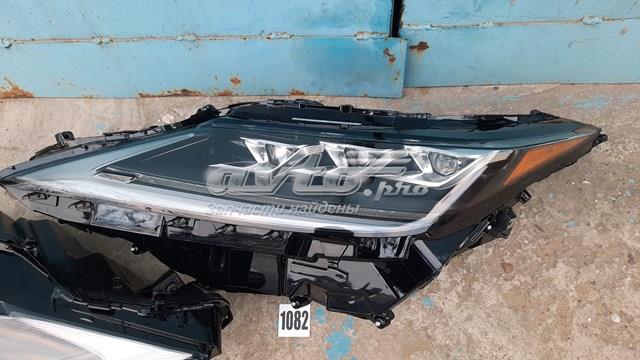 811500E590 Toyota Фара