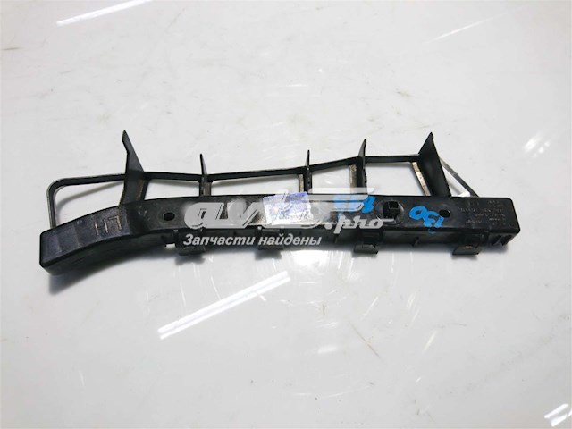 Soporte de parachoques trasero exterior izquierdo 866132L000 HYUNDAI
