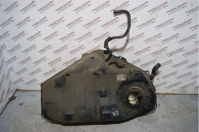 BHN142110E Mazda Бак топливный
