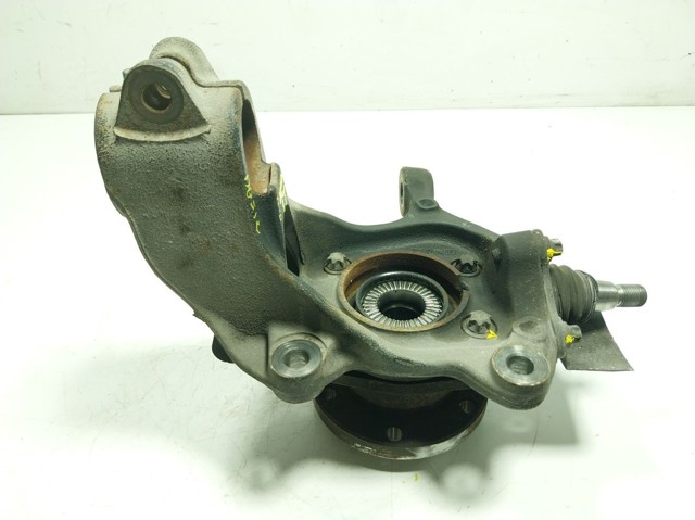 A9103320100 Mercedes Цапфа - поворотный кулак передний, правый