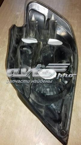 Фонарь задний левый 8330A273 Mitsubishi