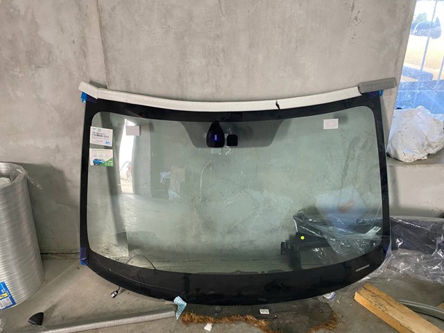 Купить GS4824D13 XYG Ветровое стекло