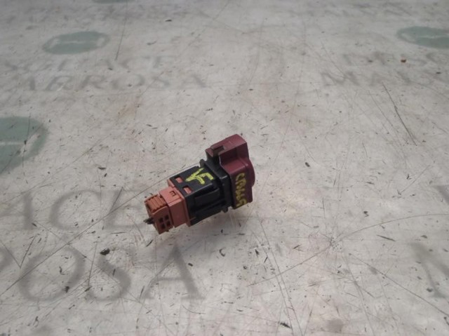 Botão de ativação do sinal de emergência Citroen C4 I LC