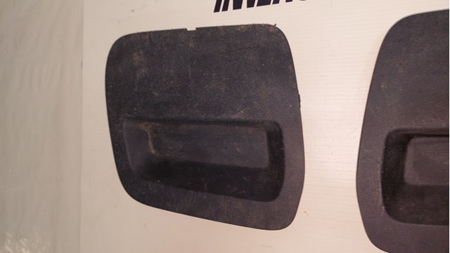 Заглушка буксировочного крюка 511809831R Renault (RVI)