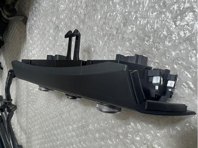 4G0820043CB5PR VAG Механизм управления кондиционером