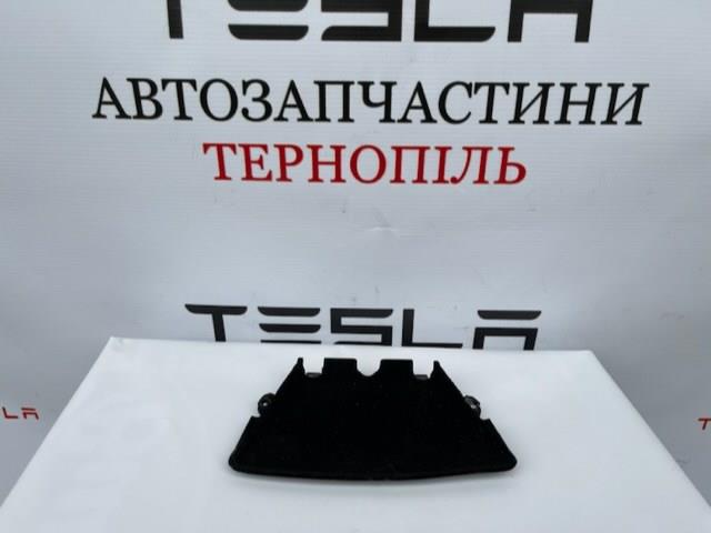 108633200 Tesla 
