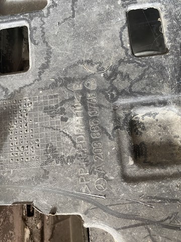 Купить A2038850765 Mercedes Внутренняя часть переднего бампера