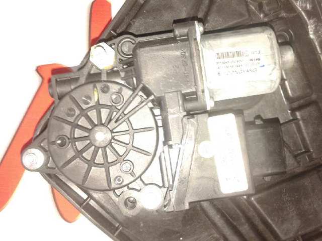 Купить 824502V100 Hyundai/Kia Мотор стеклоподъемника двери передней левой