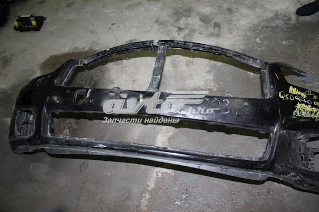 Передний бампер 620224HE0H Nissan/Infiniti