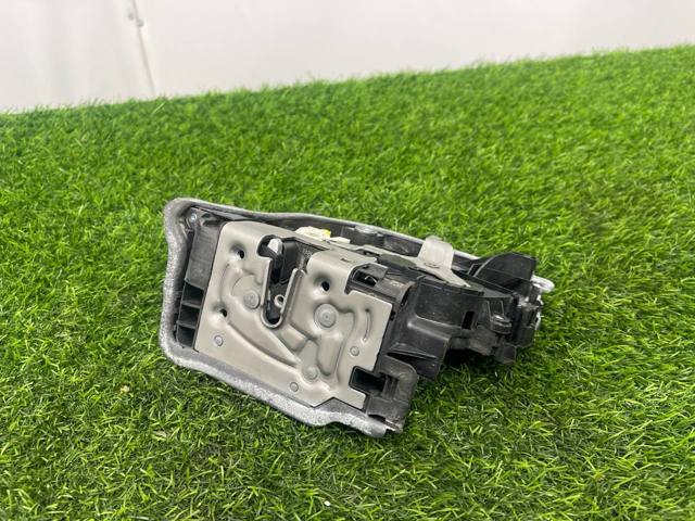 Замок водительской двери 51219464887 BMW