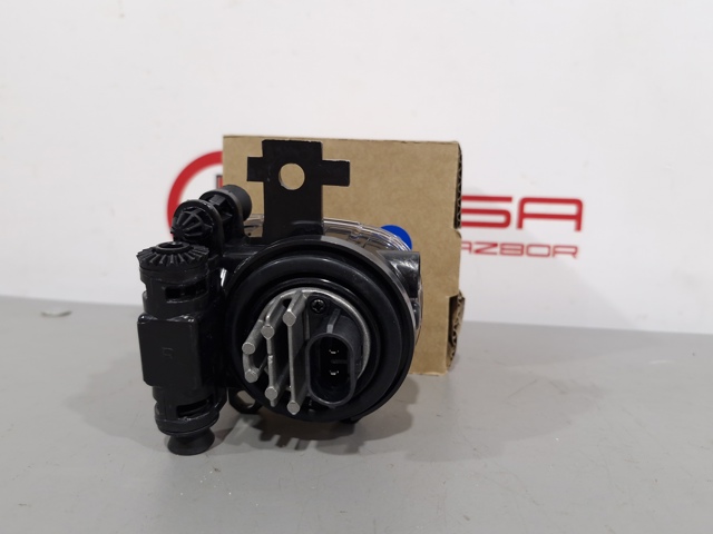 261508990D Nissan/Infiniti Противотуманка правая