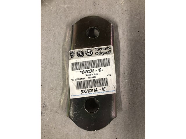 1384062080 Fiat/Alfa/Lancia Серьга задней рессоры