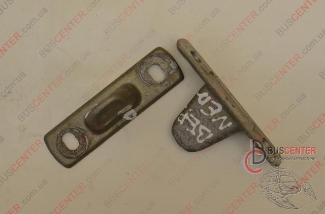 Отбойник сдвижной двери центральный Fiat/Alfa/Lancia 51921501 цена, от 3.44 USD