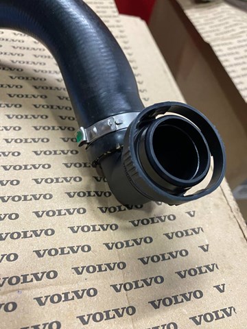 Купить 22725968 Volvo 