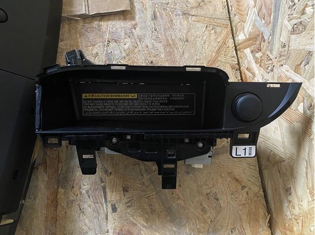 861C048030 Toyota Станция для беспроводной зарядки