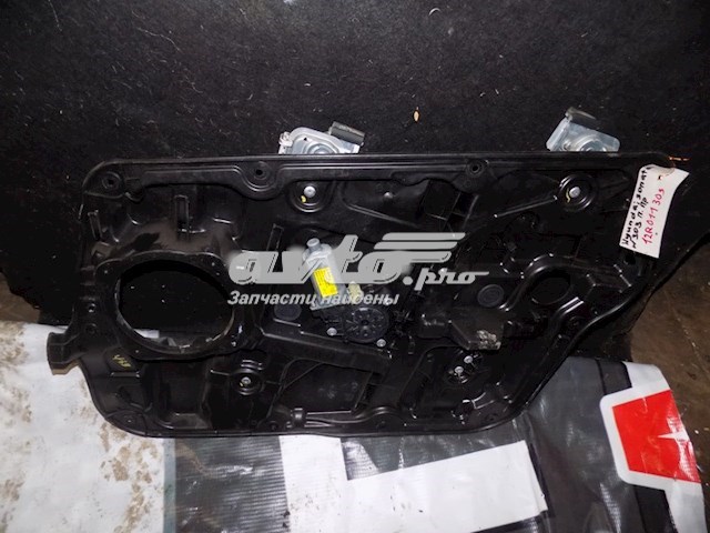 824813S001 Hyundai/Kia mecanismo de acionamento de vidro da porta dianteira direita