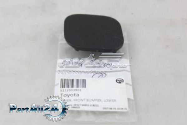 Купить 5212933901 Toyota Заглушка бампера буксировочного крюка передняя правая