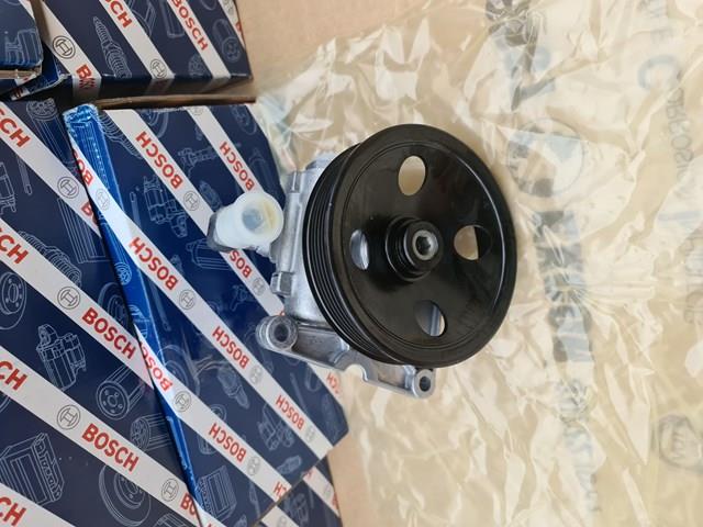 Купить 0054665801 Mercedes Насос рулевого управления