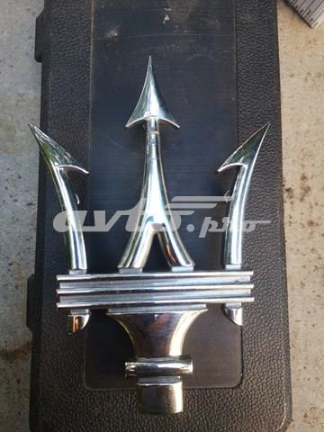 Эмблема на решетку радиатора Maserati 670005377 цена, от 25.34 USD
