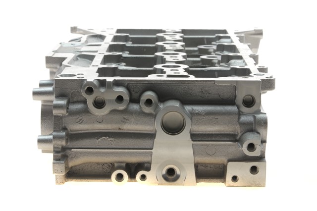 Головка двигателя AMC 908260 цена, от 1034.43 USD