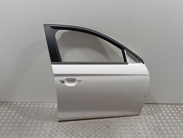 Пассажирская передняя дверь Peugeot/Citroen 9837705880