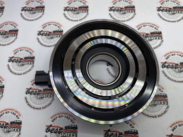 LR027782 Land Rover Шкив компрессора кондиционера