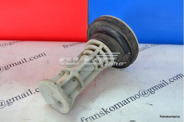 8200038284 RENAULT Soporte de ballesta trasera original y equivalente