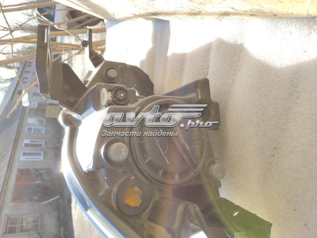 68081391AJ Chrysler Фара