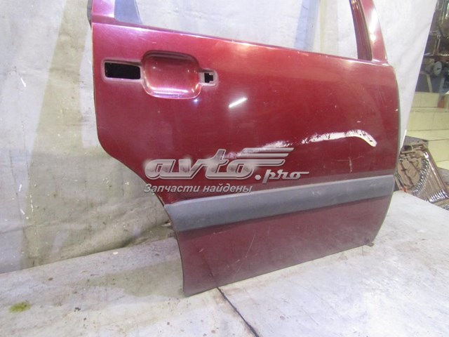 Дверь пассажирская задняя правая Volvo 850 седан (LS) (1991 - 1996) цена, от 298.22 USD