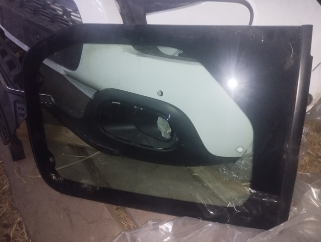 puerta Cristal Deslizante Lateral Derecho 8569VP PEUGEOT