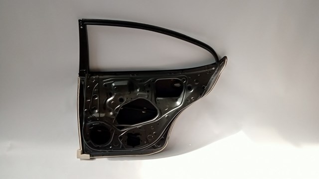 Дверь пассажирская задняя правая Toyota 6700333230 цена, от 228.75 USD
