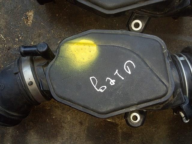 Патрубок воздушный, выход воздушного фильтра Nissan/Infiniti 16576EG00A цена, от 47.46 USD