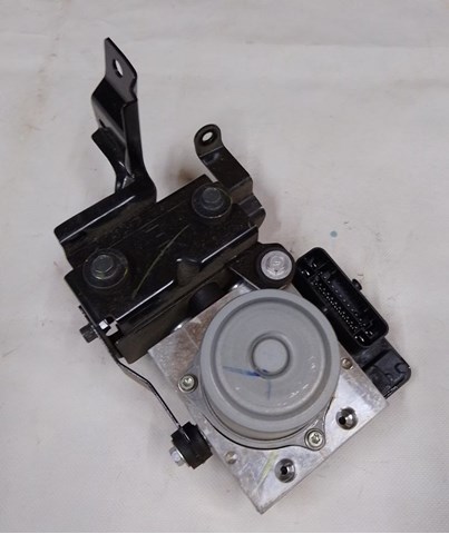 476605SH5C Nissan/Infiniti Блок ABS гидравлический