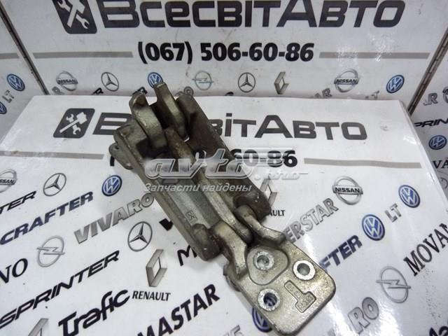 68006456AA Chrysler Петля задней (распашной) двери, правая нижняя