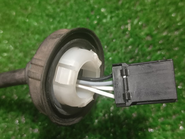  Mitsubishi 0ZA548M1 цена, от 24.24 USD