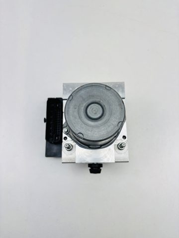  Land Rover BH422C405AE цена, от 152.54 USD