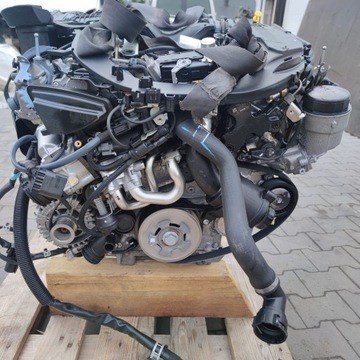 642826 Mercedes motor montado