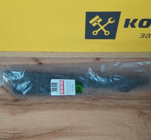 Успокоитель цепи ГРМ, нижний LCCF02101 Akkussan