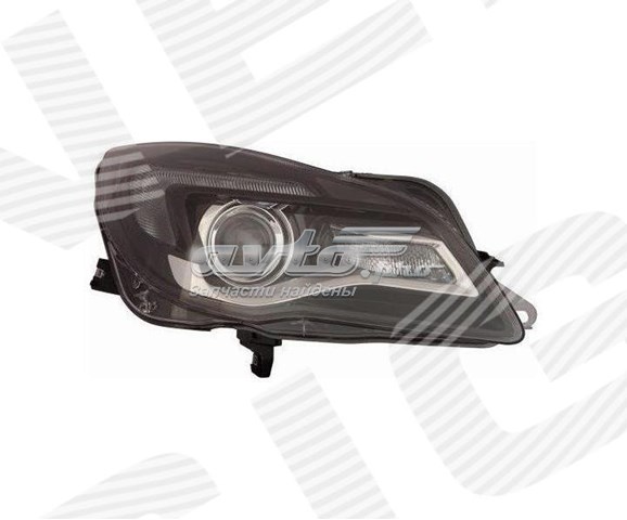 ZOP111388R Signeda Фара передняя правая