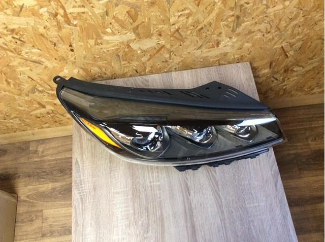 92102C6610 Hyundai/Kia Фара передняя правая