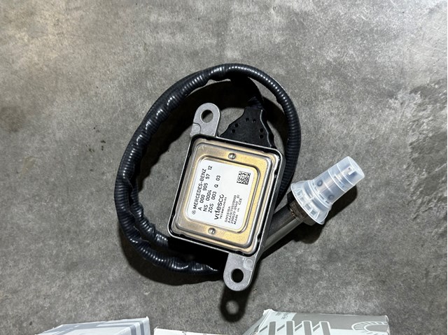 Купить A000905571287 Mercedes 