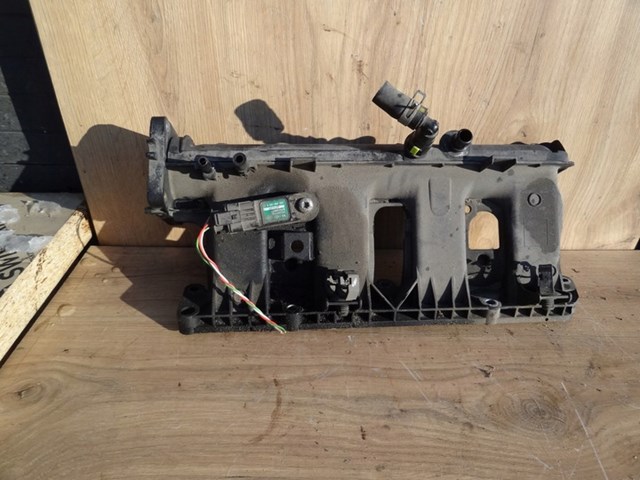1072535S01 Renault (RVI) 