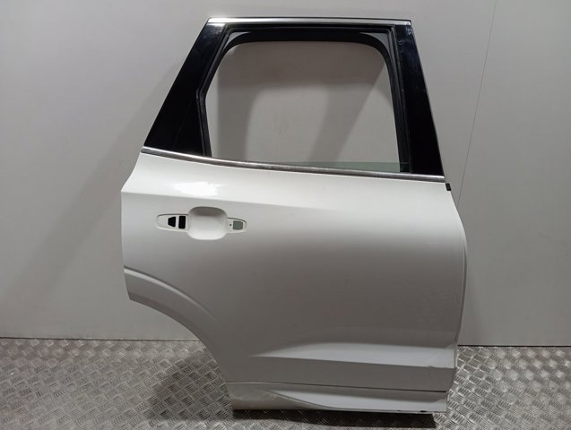 Купить 32399082 Volvo Дверь задняя в сборе