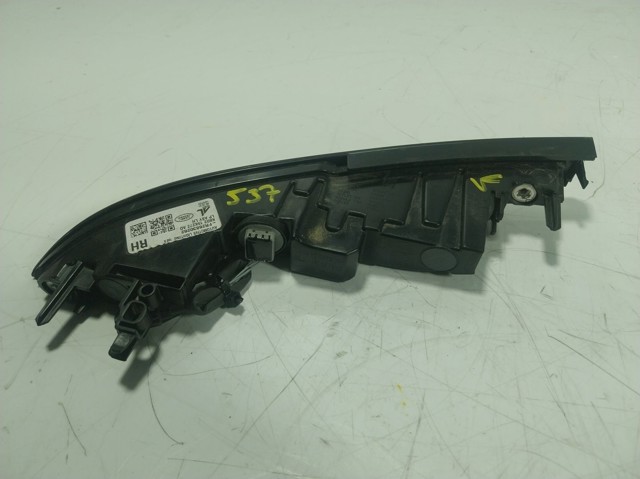 LR173019 Land Rover Противотуманнка задняя, правая