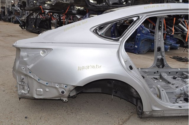 Купить 6160107070 Toyota Крыло заднее правое