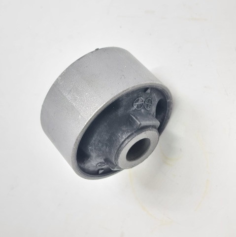 Сайлентблок передней подвески Mitsubishi 54570W000P цена, от 15.27 USD