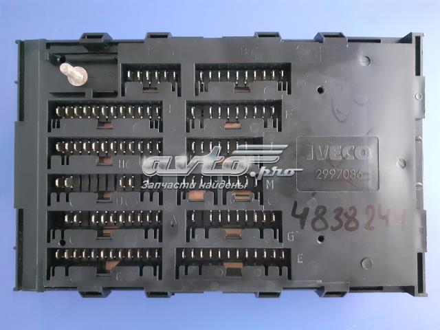 2997086 IVECO Caja de fusibles original y equivalente